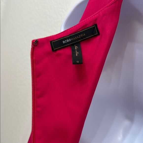 BCBGMaxAzria Fuchsia Pink Red Slimming Ruched Midi Dress Sz 12 Scoop Neck Pleat - Picture 9 of 11